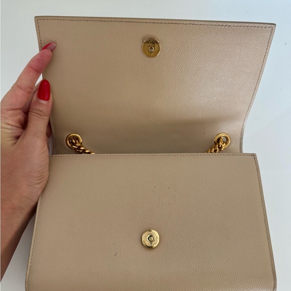 Saint Laurent Kate Small Chain Crossbody Bag - Picture 11 of 14